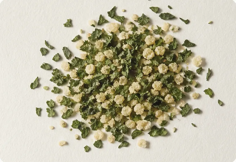Garlic & Parsley — the blend, close up